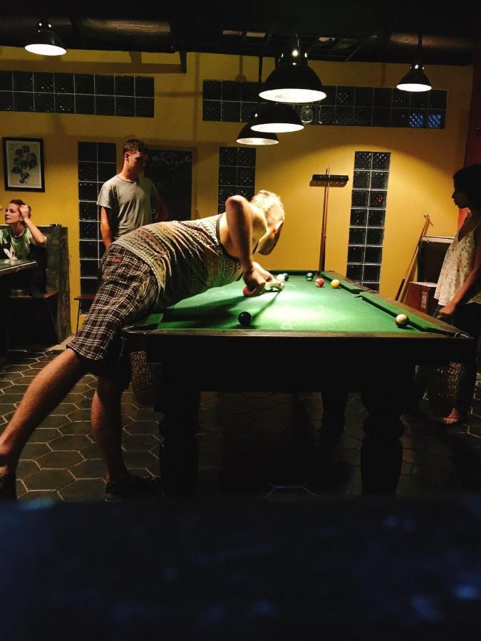 Monkey Republic Kampot Hotel ภายนอก รูปภาพ