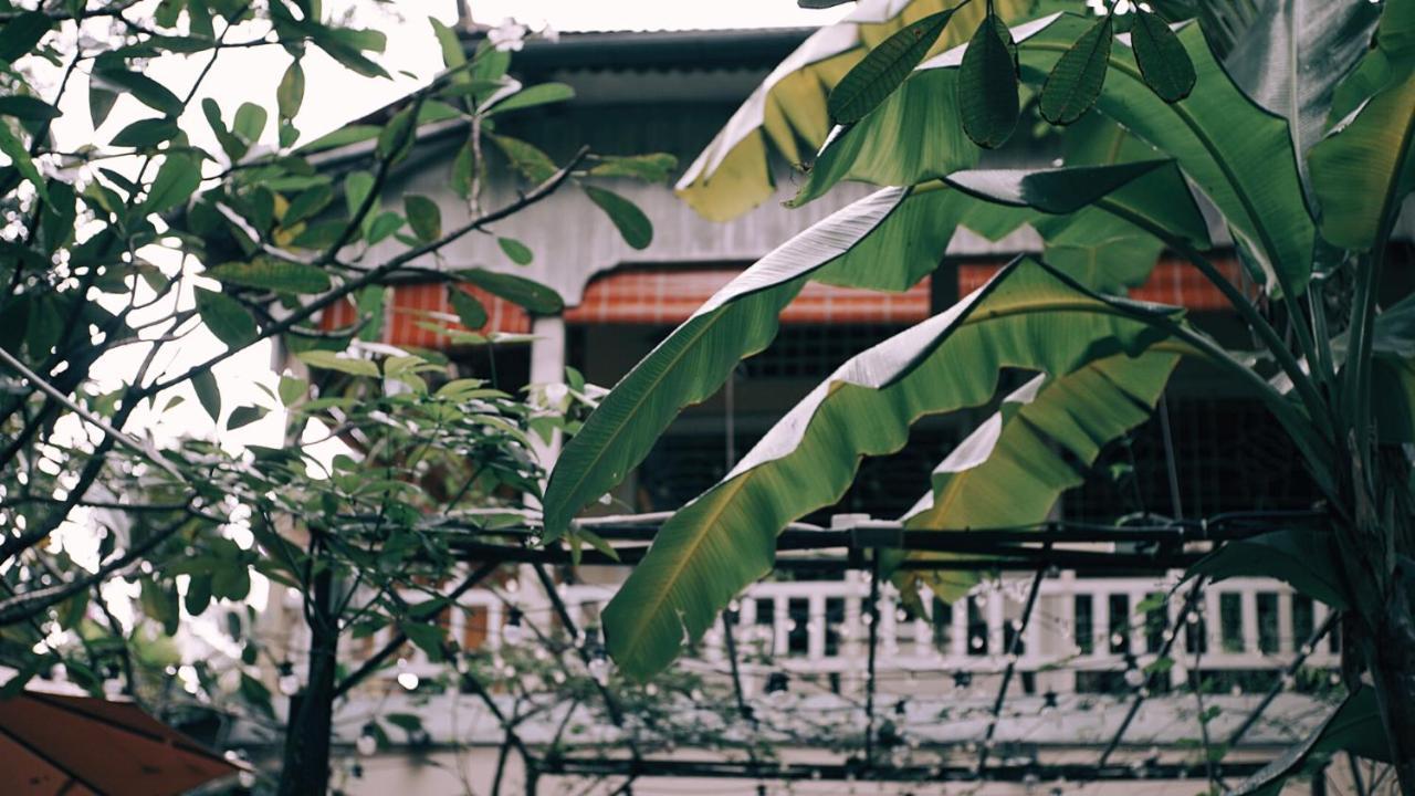 Monkey Republic Kampot Hotel ภายนอก รูปภาพ