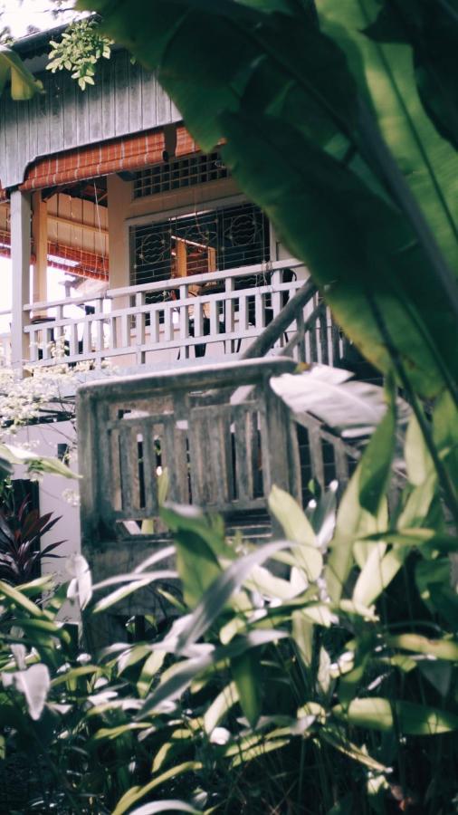 Monkey Republic Kampot Hotel ภายนอก รูปภาพ